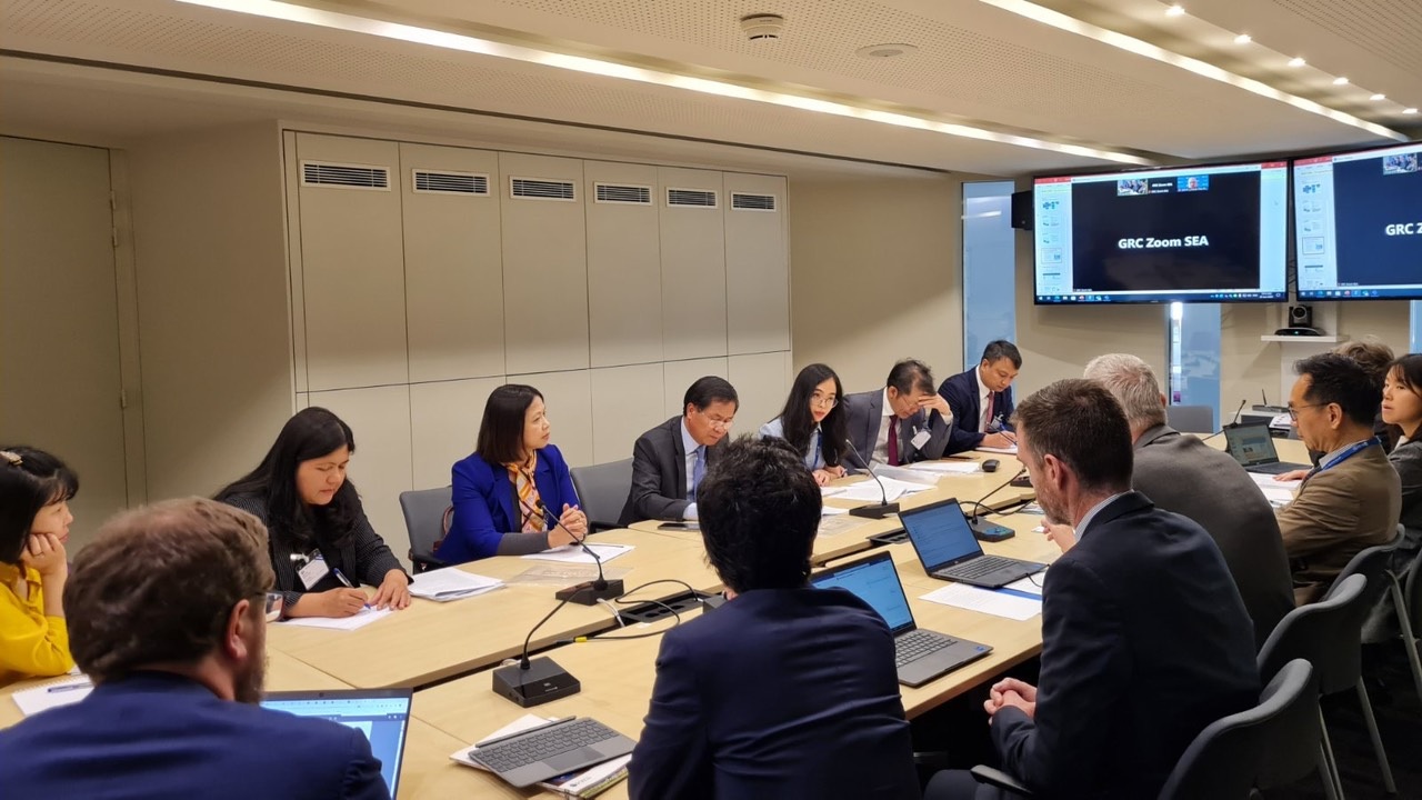 ĐOÀN NGHIÊN CỨU KHẢO SÁT CỦA BỘ NỘI VỤ TẠI VƯƠNG QUỐC ANH VÀ CỘNG HÒA PHÁP