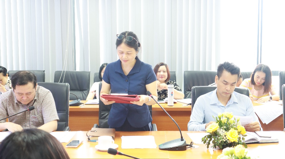 Hội nghị sơ kết 6 tháng đầu năm và triển khai nhiệm vụ công tác 6 tháng cuối năm 2023 của Viện Khoa học tổ chức nhà nước