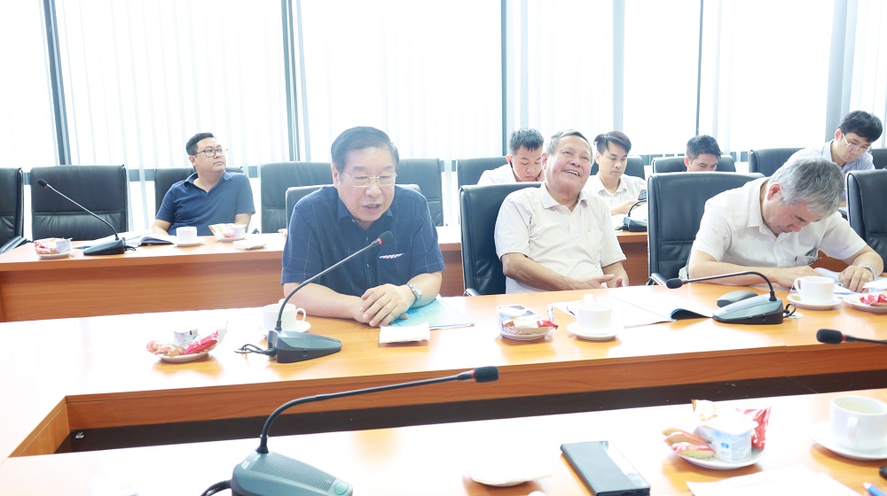 Hội thảo khoa học “Cơ sở khoa học đổi mới tổ chức và hoạt động của chính quyền thành phố trực thuộc trung ương”