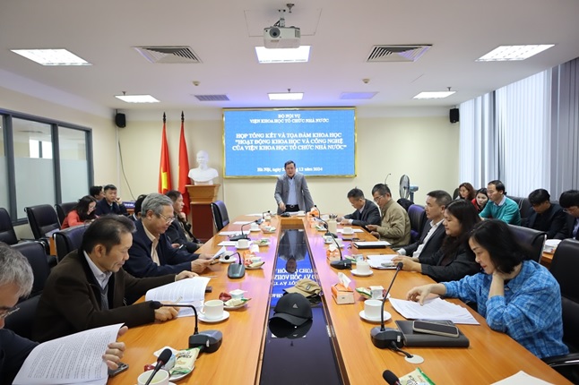 Họp tổng kết và Tọa đàm khoa học Hội đồng khoa học Viện Khoa học tổ chức nhà nước năm 2024