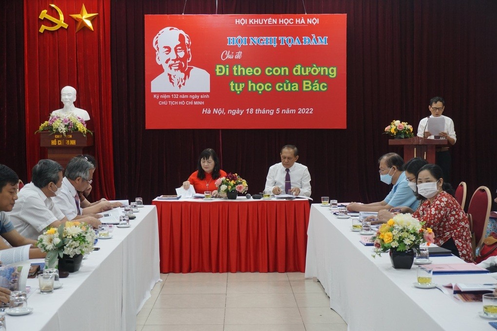 Trường hợp cán bộ hội quần chúng được hưởng chế độ như công chức