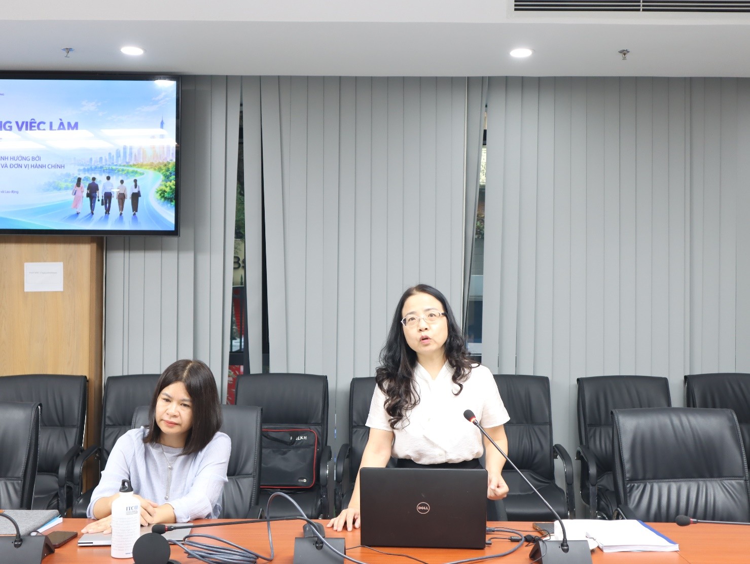 Nghiệm thu nhiệm vụ “Điều tra thực trạng việc làm, sinh kế của người lao động bị ảnh hưởng sau sắp xếp, tinh gọn bộ máy, đơn vị hành chính các cấp” 